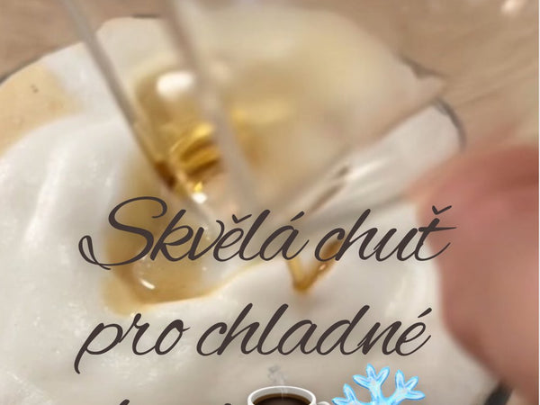 Domácí sirup se skořicí a rozmarýnem do kávy